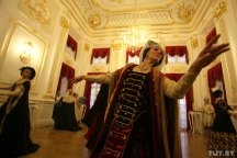 Ансамбль «Хорошки» выступил на Ночи музеев в Несвижском замке 10 мая